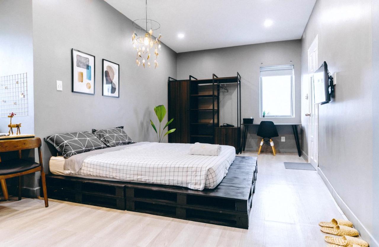 Chilla Palace Homestay โฮจิมินห์ซิตี้ ภายนอก รูปภาพ